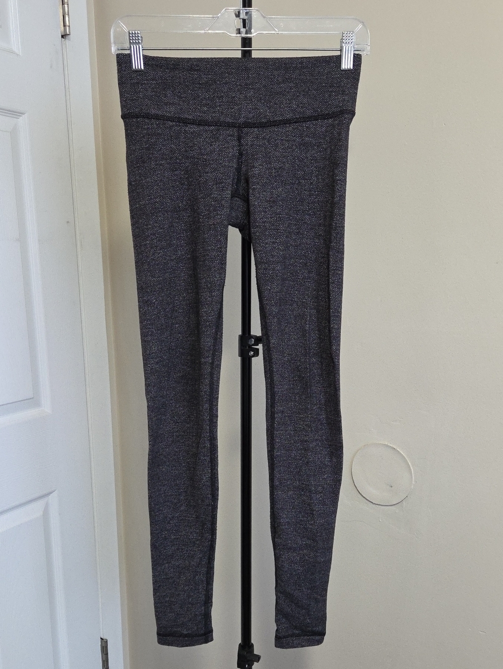 lululemon athletica Black Heather Chevron High-Rise Leggings